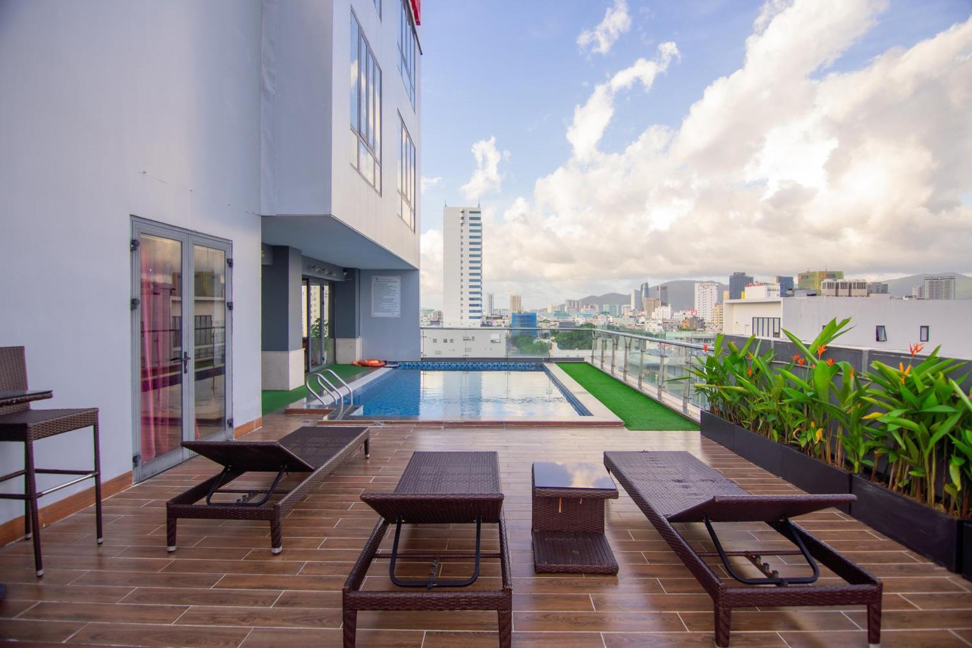 Quoc Cuong Center Da Nang Hotel By Haviland Eksteriør billede